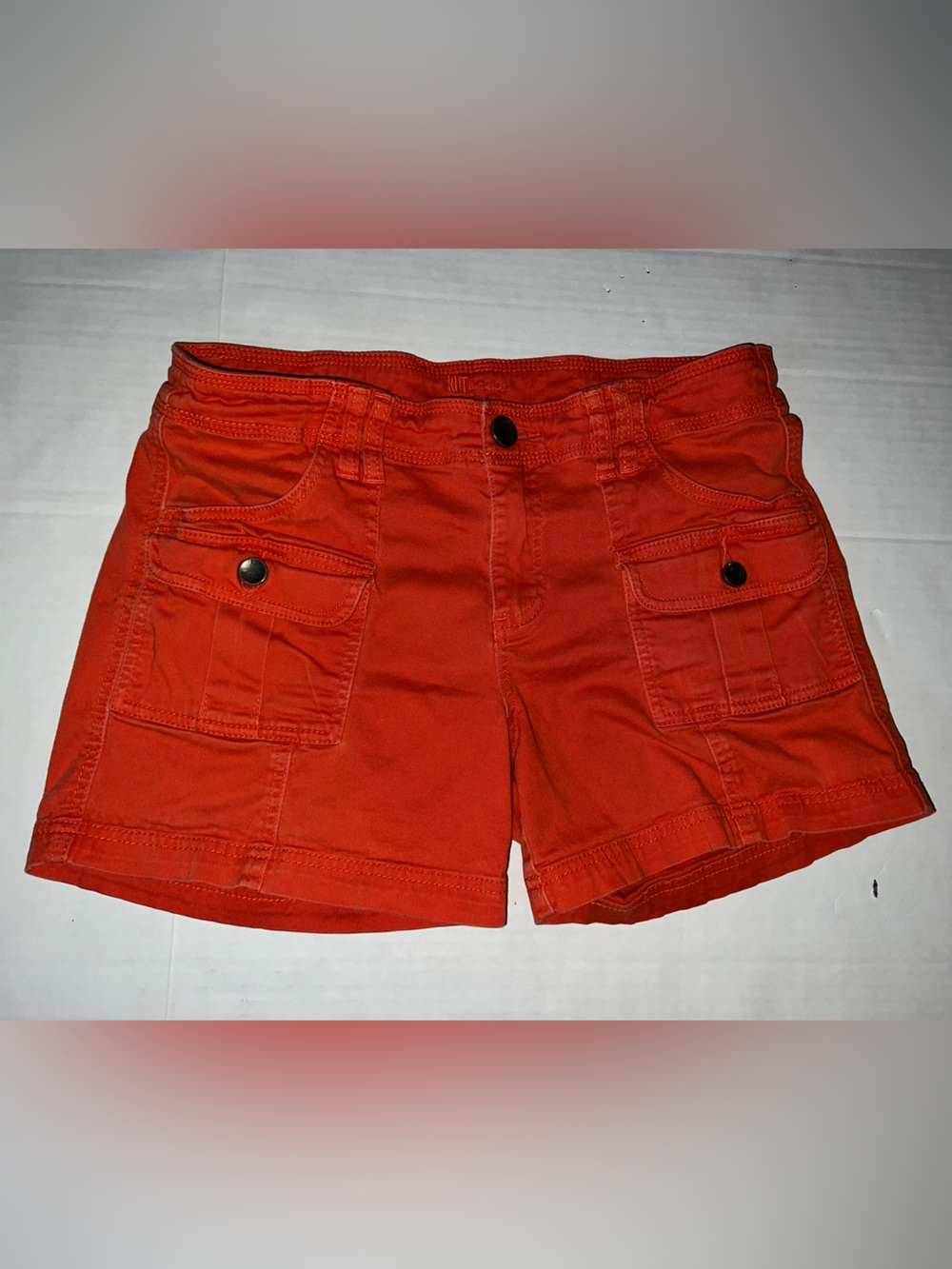 Kut from the Kloth Burnt Orange/Red cargo shorts size 10